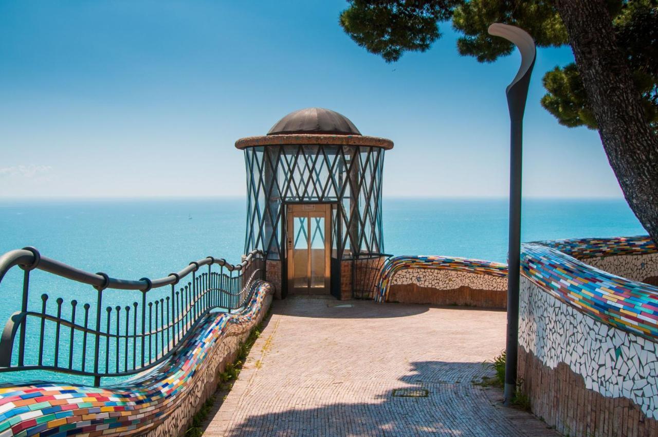 La Bomboniera B&B Amalfi Coast Vietri Exterior foto
